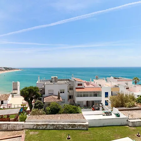 Apartment Rossio Sea View By Alzira