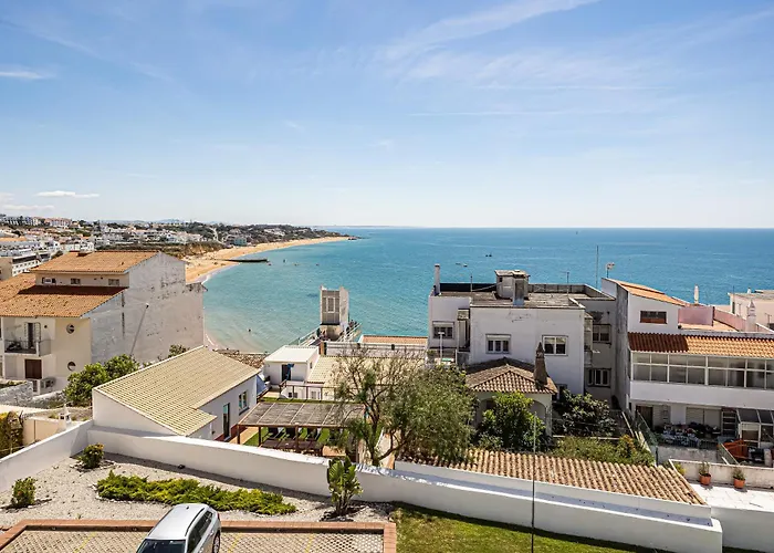Rossio Sea View By Alzira